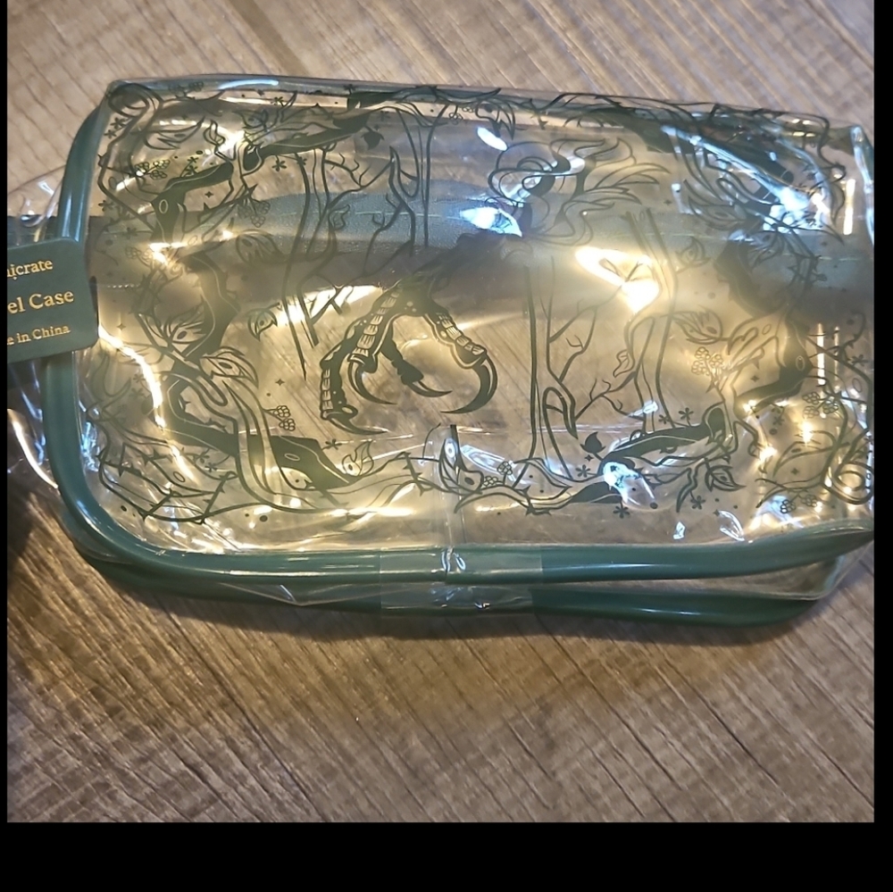 Lot Of Illumicrate Items - Picture 11 of 16